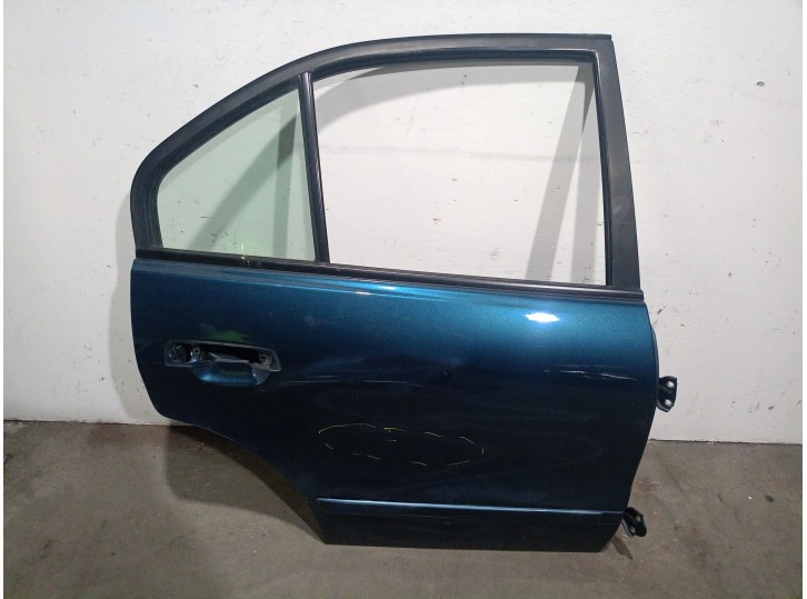Recambio de puerta trasera derecha para mitsubishi galant berlina (ea0) 2.4 gdi cat referencia OEM IAM MR273248 MR273248 