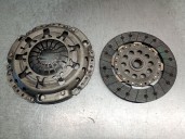 Replacement clutch kit for Volvo V50 estate 2.4i Kinetic OEM IAM reference 31367652 31367652 
