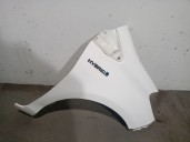 Recambio de aleta delantera derecha para toyota yaris (_p13_) 1.5 16v cat (híbrido) referencia OEM IAM 5381152390 5381152390 