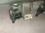 Recambio de rampa inyectora para bmw serie 5 berlina (e60) 525i referencia OEM IAM 143894902 13537541452 