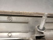 Recambio de molduras traseras para toyota auris (_e15_) 2.0 d-4d (ade150_) referencia OEM IAM 7680102250 7681102180 