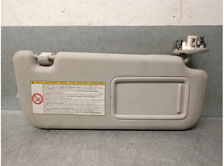 Recambio de parasol derecho para toyota auris (_e15_) 2.0 d-4d (ade150_) referencia OEM IAM 7431002C50B0 7431002C50B0 