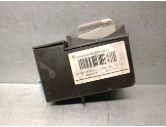 Recambio de conmutador de arranque para renault laguna ii (bg0) 1.9 dci diesel referencia OEM IAM 8200224595 8200224595 