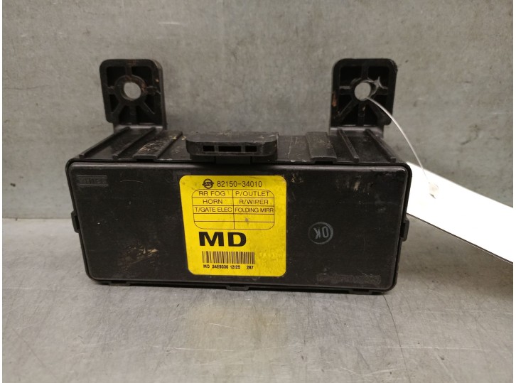 Recambio de modulo electronico para ssangyong korando (ck) 2.0 e-xdi referencia OEM IAM 8215034010 8215034010 