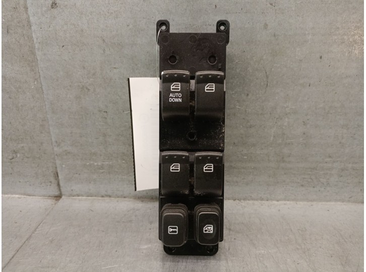 Recambio de mando elevalunas delantero izquierdo para ssangyong korando (ck) 2.0 e-xdi referencia OEM IAM 202008578 8581134000HD