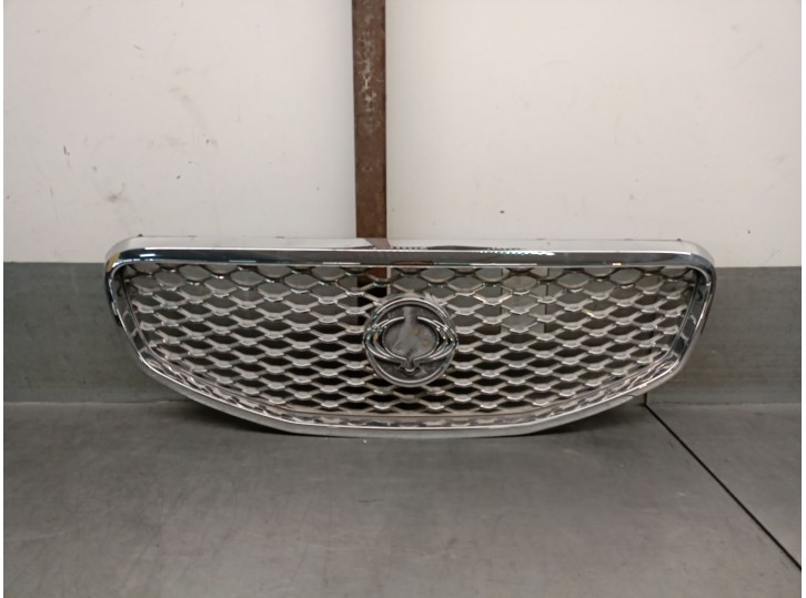 Recambio de rejilla delantera para ssangyong korando (ck) 2.0 e-xdi referencia OEM IAM 7875134100 7875134100 