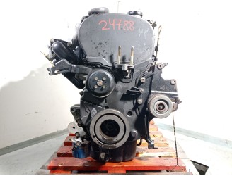Recambio de motor completo para mitsubishi galant berlina (ea0) 2.4 gdi cat referencia OEM IAM 4G64 MD360372 YP9680