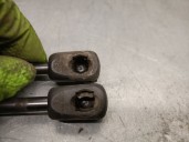 Recambio de amortiguadores maletero / porton para ssangyong korando (ck) 2.0 e-xdi referencia OEM IAM 7146034002 7146034002 