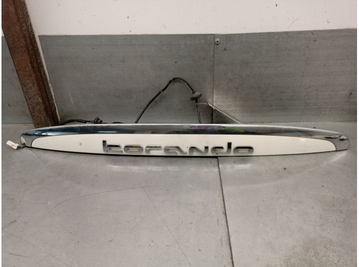 Recambio de maneta exterior porton para ssangyong korando (ck) 2.0 e-xdi referencia OEM IAM 7963034005WAA 7963034005WAA 