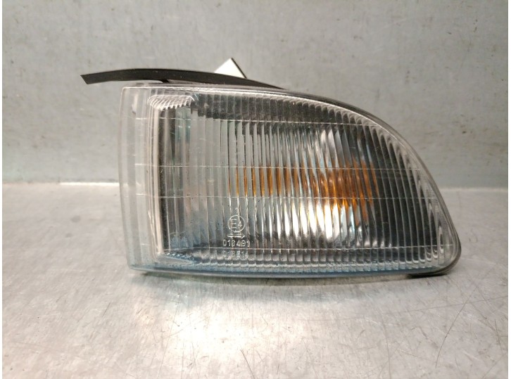 Replacement front right light for Mitsubishi Galant Sedan (EA0) 2.4 GDI CAT OEM IAM reference MR482104 MR482104 