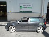 volkswagen golf v berlina (1k1) del año 2004
