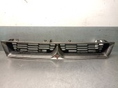 Replacement front grille for Mitsubishi Galant Saloon (EA0) 2.4 GDi CAT OEM IAM reference MR416920 MR416920 
