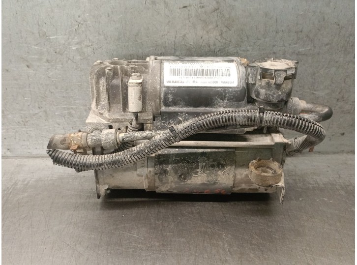 Recambio de bomba suspension para audi a6 avant (4b5) 2.5 tdi referencia OEM IAM 4Z7616007A 4Z7616007A 15155000102