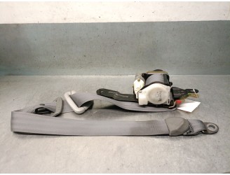 Replacement front left seatbelt for Mitsubishi Galant Saloon (EA0) 2.4 GDI CAT OEM IAM reference MR601111 