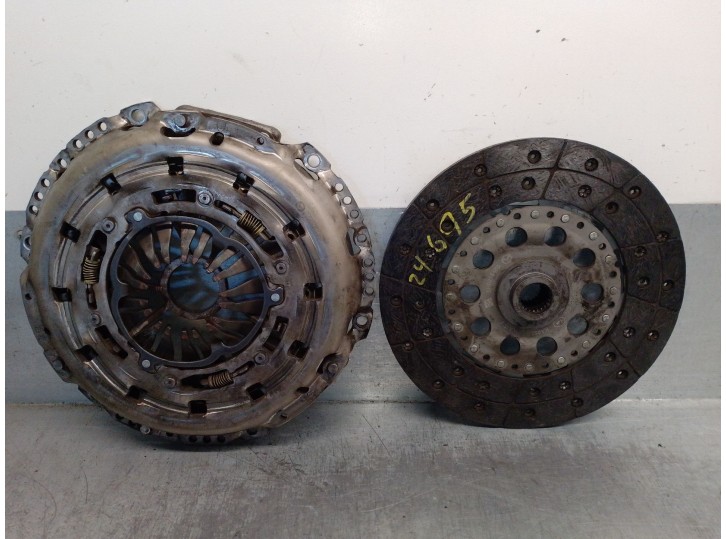 Recambio de kit embrague para mazda 3 (bm, bn) 2.2 d referencia OEM IAM SH0116410 SH0116410 