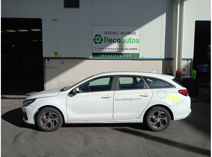 hyundai i30 station wagon (pde) del año 2022