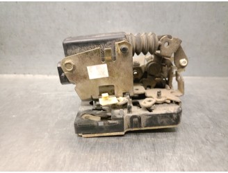 Replacement rear left door lock for Dacia Logan 1.4 CAT OEM IAM reference 8200928484 8200928484 