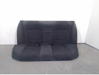 Recambio de asientos traseros para bmw serie 3 berlina (e46) 3.0 330d referencia OEM IAM 52208225745 52208225745 