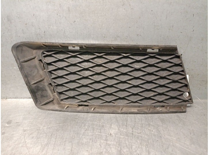 Recambio de rejilla paragolpes derecha para bmw 3 coupé (e92) 320 d referencia OEM IAM 51117178992 51117178992 