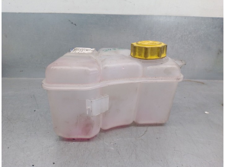 Recambio de deposito expansion para ford fiesta (cbk) 1.4 16v cat referencia OEM IAM 2S6H8K218AE 1221362 