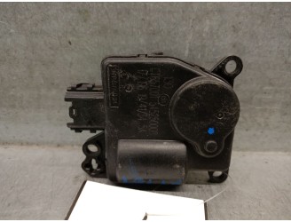 Recambio de motor apertura trampillas climatizador para jeep grand cherokee iv (wk, wk2) 3.6 vvt 4x4 referencia OEM IAM 68224186