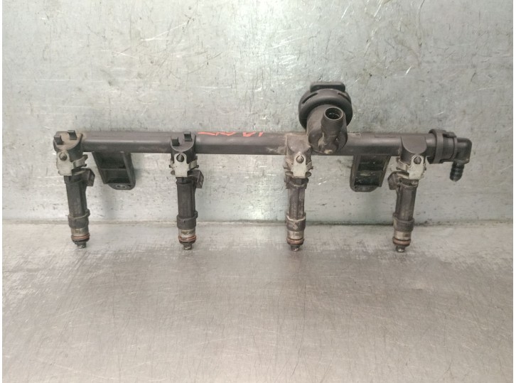 Recambio de rampa inyectora para dacia logan 1.4 cat referencia OEM IAM 7700274294 7700274294 