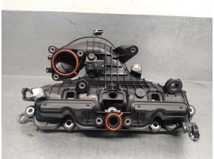 Recambio de colector admision para toyota yaris (_p13_) 1.5 16v cat (híbrido) referencia OEM IAM 1712021060 1712021060 