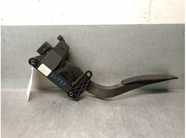 Recambio de potenciometro pedal para chevrolet captiva (c100, c140) 2.0 d 4wd referencia OEM IAM 96625893 96625893 