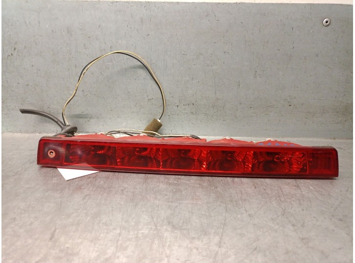 Recambio de luz central de freno para chevrolet captiva (c100, c140) 2.0 d 4wd referencia OEM IAM 96626968 96626968 