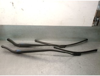 Recambio de brazo limpia delantero derecho para chevrolet captiva (c100, c140) 2.0 d 4wd referencia OEM IAM 96661625 96661625 