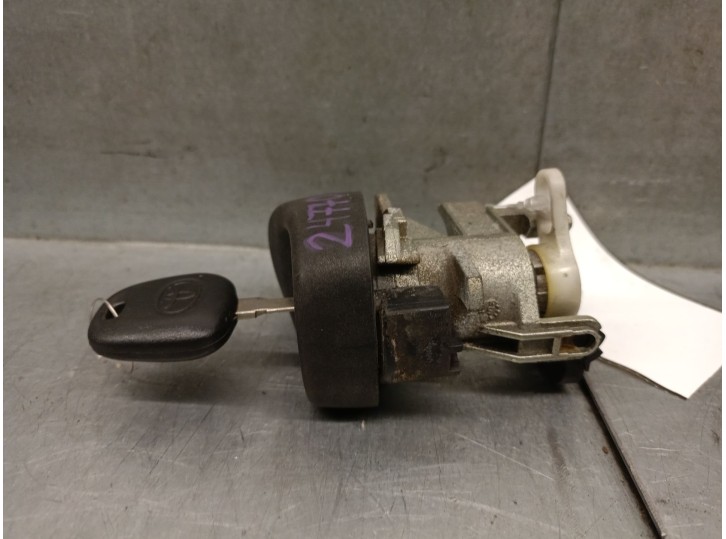 Recambio de conmutador de arranque para toyota yaris (_p9_) 1.4 d-4d (nlp90_) referencia OEM IAM 450200D030 450200D030 