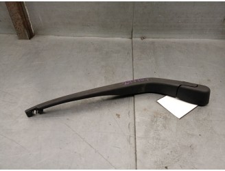 Recambio de brazo limpia trasero para toyota yaris (_p9_) 1.4 d-4d (nlp90_) referencia OEM IAM 852410D020 852410D020 