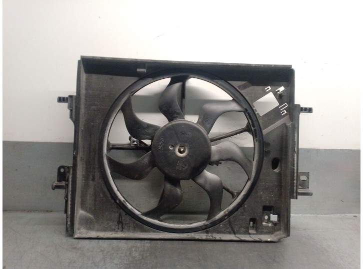 Recambio de electroventilador para renault captur ii (hf_) tce 90 (hfm6) referencia OEM IAM 214815462R 214819674R 