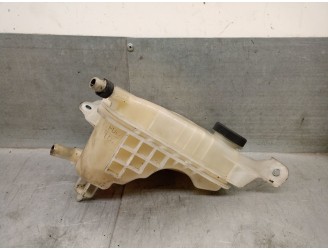 Recambio de deposito expansion para toyota auris (_e18_) 1.8 hybrid (zwe186) referencia OEM IAM 164800D030 164800D030 