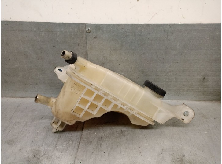 Recambio de deposito expansion para toyota auris (_e18_) 1.8 hybrid (zwe186) referencia OEM IAM 164800D030 164800D030 