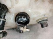 Recambio de deposito limpia para ford kuga ii (dm2) 2.0 tdci referencia OEM IAM CV4413K175AG 2017875 