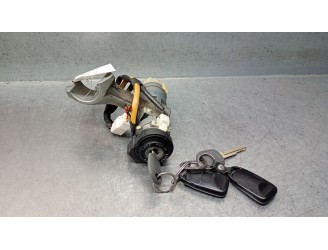 Recambio de conmutador de arranque para kia sportage 2.0 crdi referencia OEM IAM 819102E000 819102E000 