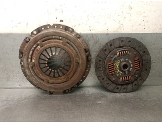 Recambio de kit embrague para opel corsa b 1.4 16v referencia OEM IAM 073082180203 