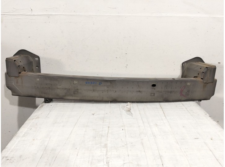 Recambio de refuerzo paragolpes delantero para dodge caliber 2.0 16v crd cat referencia OEM IAM 5303761AB 5303761AB