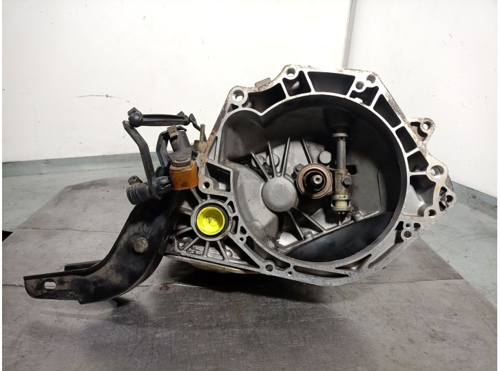 Recambio de caja cambios para opel corsa b 1.4 16v referencia OEM IAM W418 A088733W418