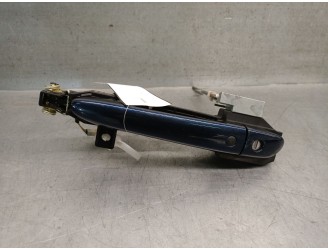 Replacement front left exterior door handle for Mazda 3 (BM, BN) 2.2 D OEM IAM reference KD475941XD KD475941XD 