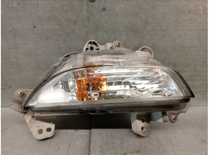 Recambio de piloto delantero derecho para mazda 3 (bm, bn) 2.2 d referencia OEM IAM B45A51350A B45A51350A 