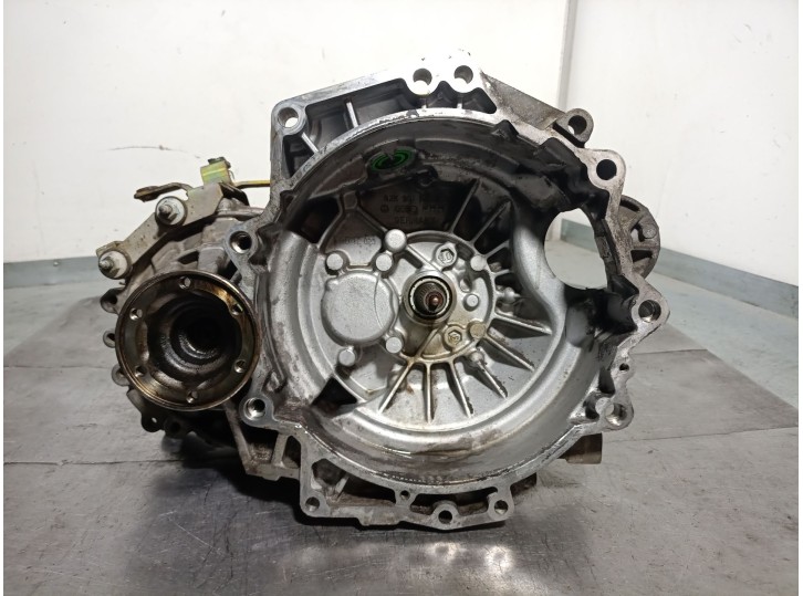 Recambio de caja cambios para audi a3 (8l) 1.6 referencia OEM IAM DUU 02K300049C 