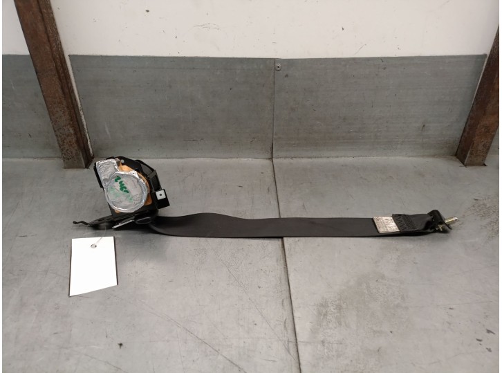Recambio de cinturon seguridad trasero derecho para mazda 3 (bm, bn) 2.2 d referencia OEM IAM TIS7212551 BHS257730C 