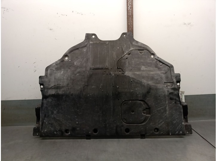 Recambio de cubrecarter para mazda 3 (bm, bn) 2.2 d referencia OEM IAM GHR156110 GHR156110 