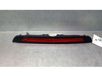Recambio de luz central de freno para citroën c3 1.4 referencia OEM IAM 9638523480 6351Q2 