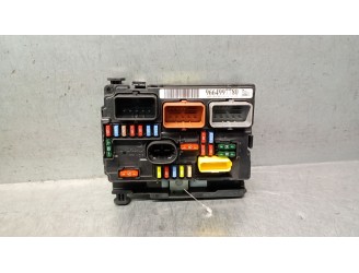 Recambio de caja reles / fusibles para peugeot 207 16v referencia OEM IAM 9664997780 