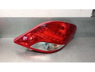 Recambio de piloto trasero derecho para peugeot 207 16v referencia OEM IAM 9686565980 6351HQ 