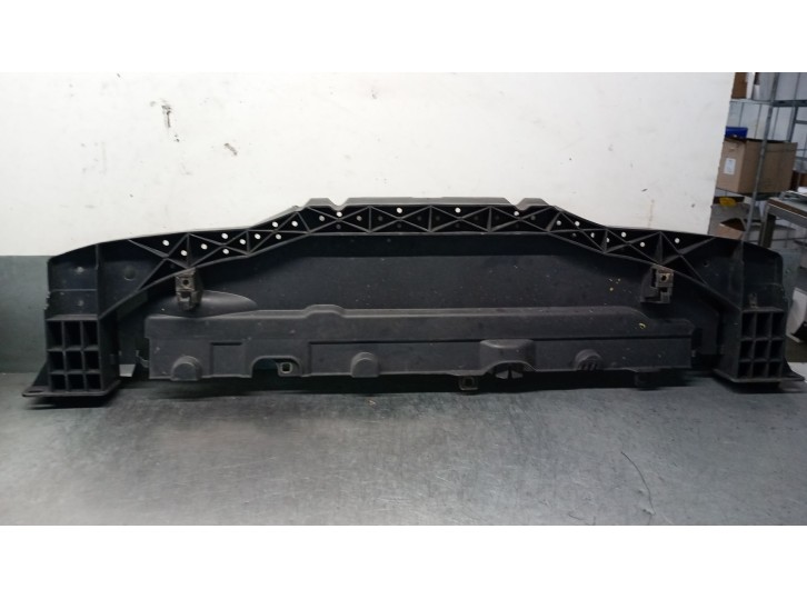 Recambio de refuerzo paragolpes delantero para peugeot 207 16v referencia OEM IAM 9671679080 7422H6 