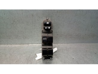 Recambio de mando elevalunas delantero izquierdo para toyota yaris (_p13_) 1.5 16v cat (híbrido) referencia OEM IAM 8482002320 8